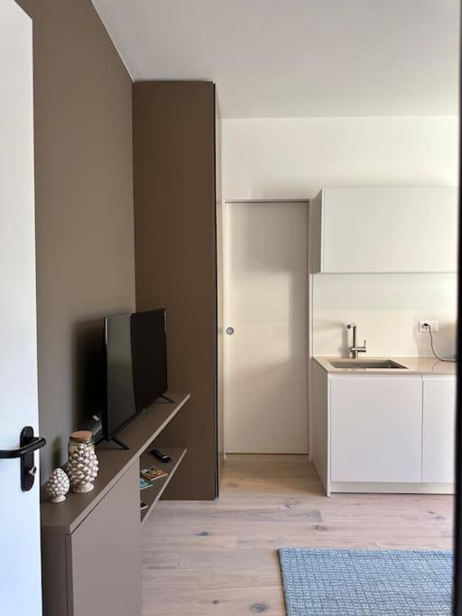 Ferienwohnung Riva 13 Lugano Exterior foto